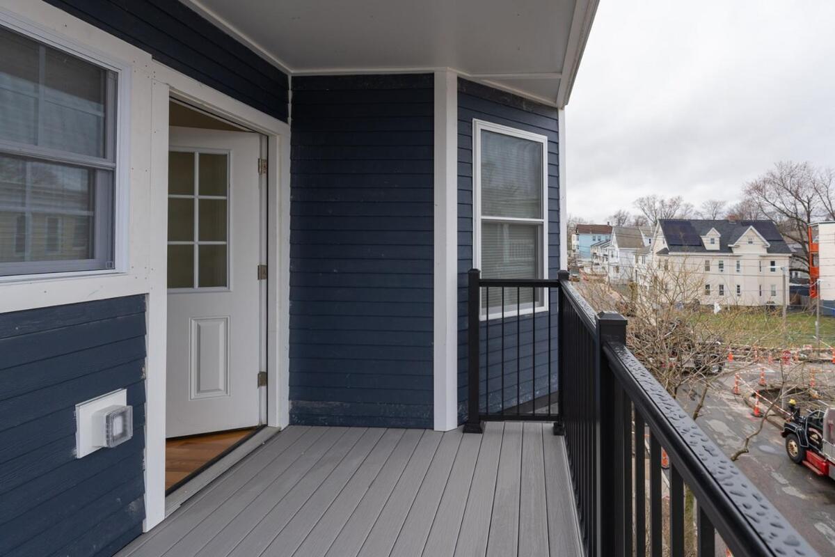 558-3 3br - Renovated Nest Near Aquarium