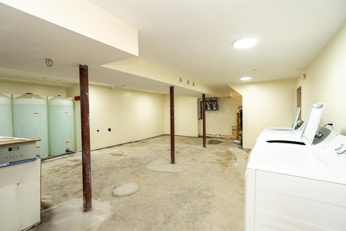 558-3 3br - Modern Nest Near Franklin Park *