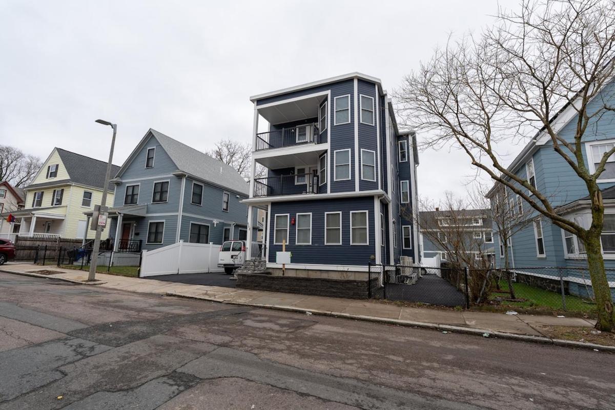 558-3 3br - Modern Nest Near Franklin Park Apartamento *